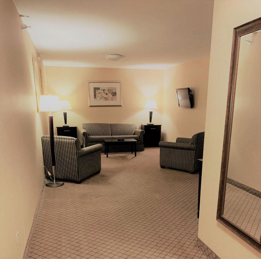 Holiday Inn Express Plymouth By Ihg מראה חיצוני תמונה