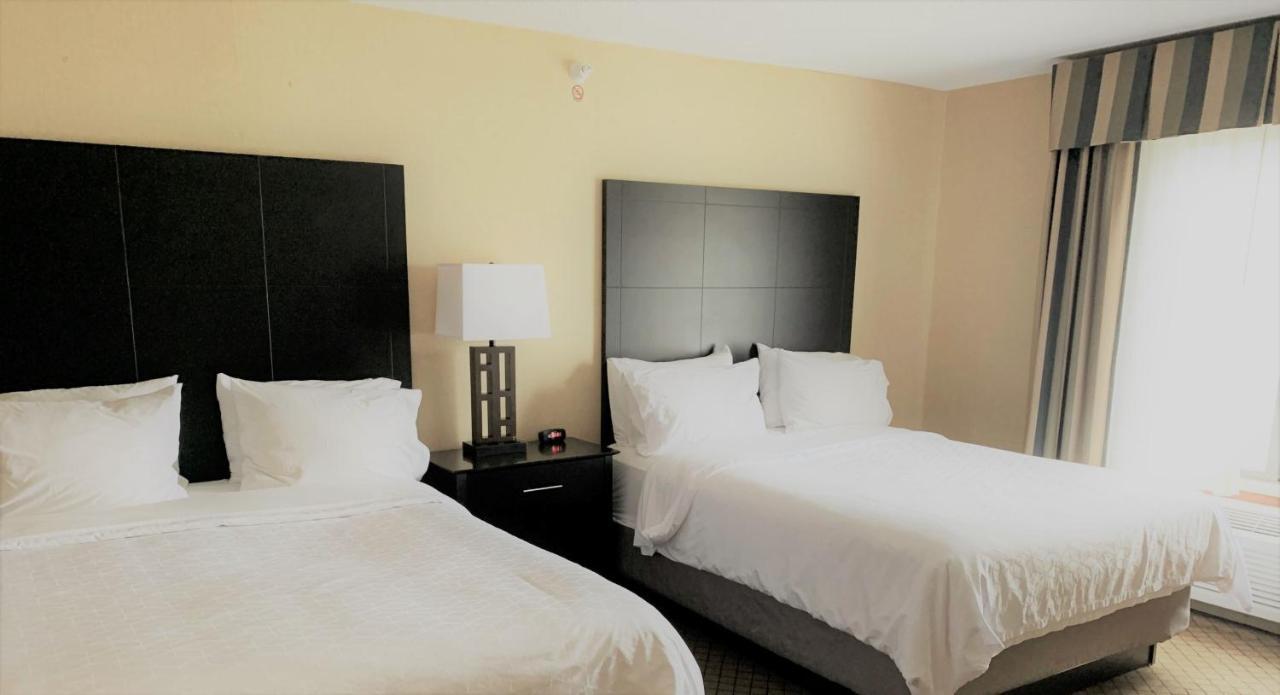 Holiday Inn Express Plymouth By Ihg מראה חיצוני תמונה