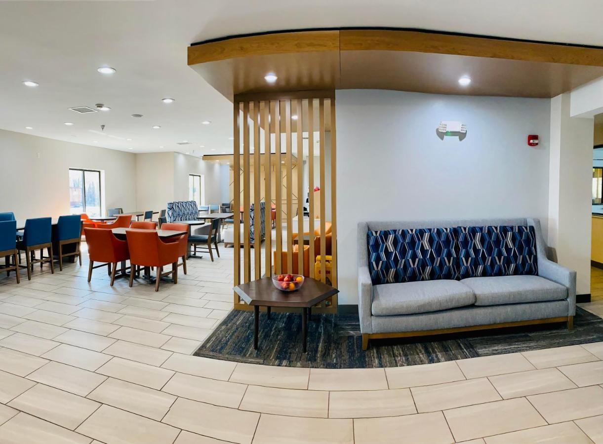 Holiday Inn Express Plymouth By Ihg מראה חיצוני תמונה