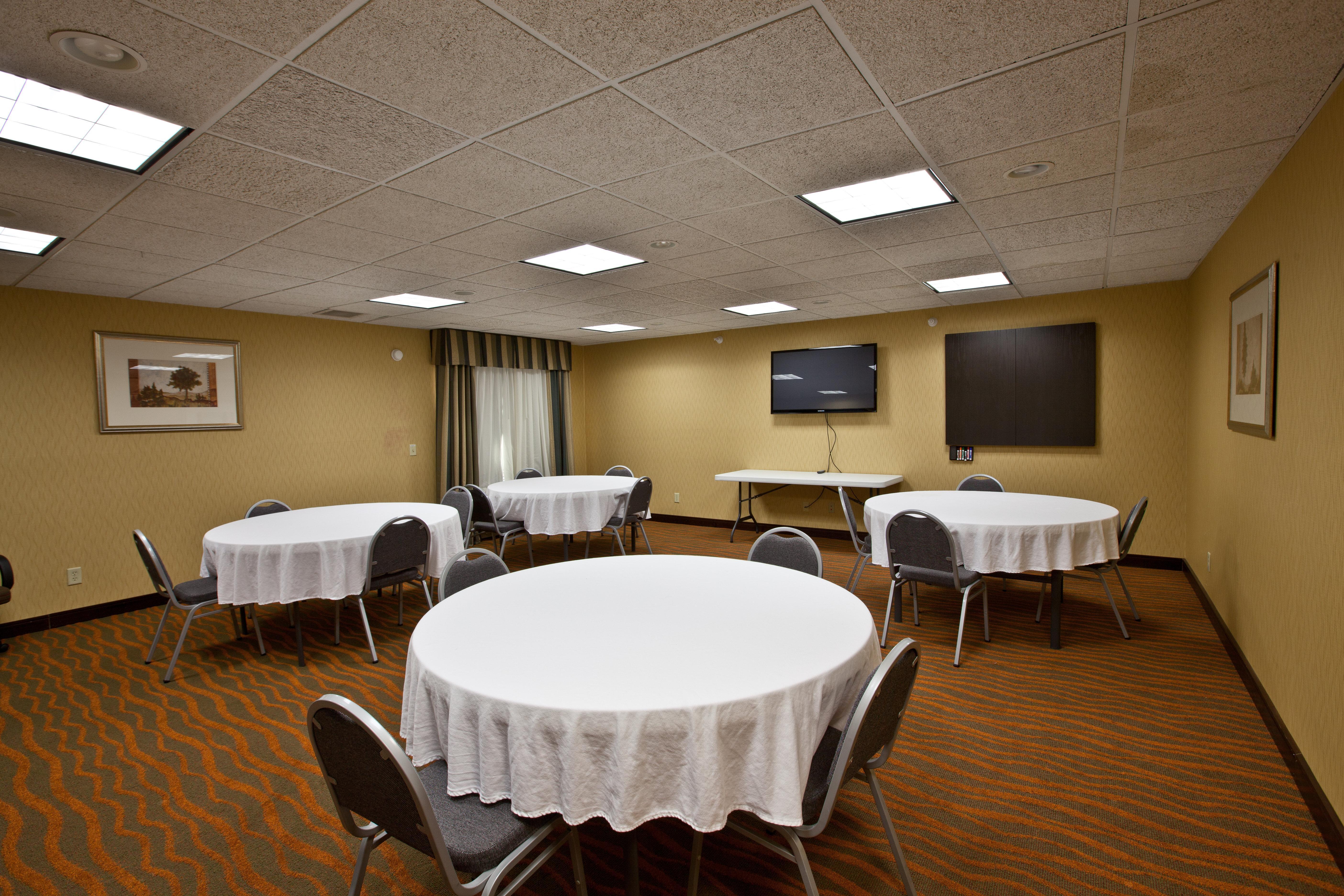Holiday Inn Express Plymouth By Ihg מראה חיצוני תמונה