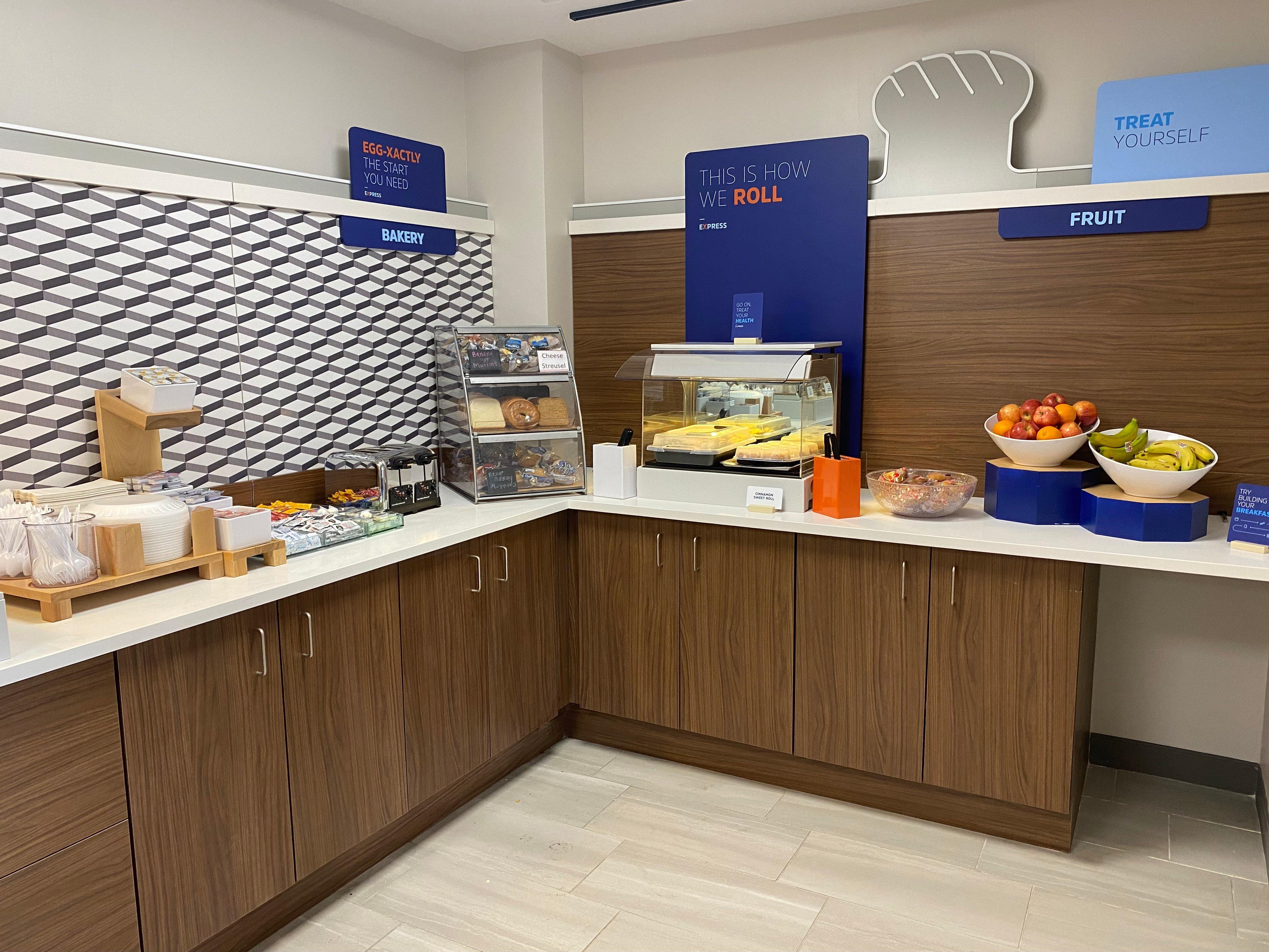 Holiday Inn Express Plymouth By Ihg מראה חיצוני תמונה