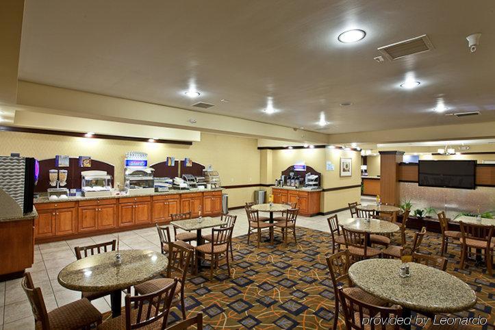 Holiday Inn Express Plymouth By Ihg מסעדה תמונה
